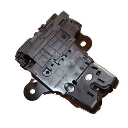 Zamek bagażnika Opel Sedan